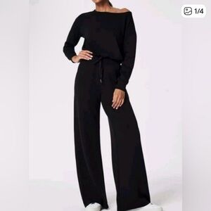 Spanx women’s medium air essentials jumpsuit wide leg drawstring waist black